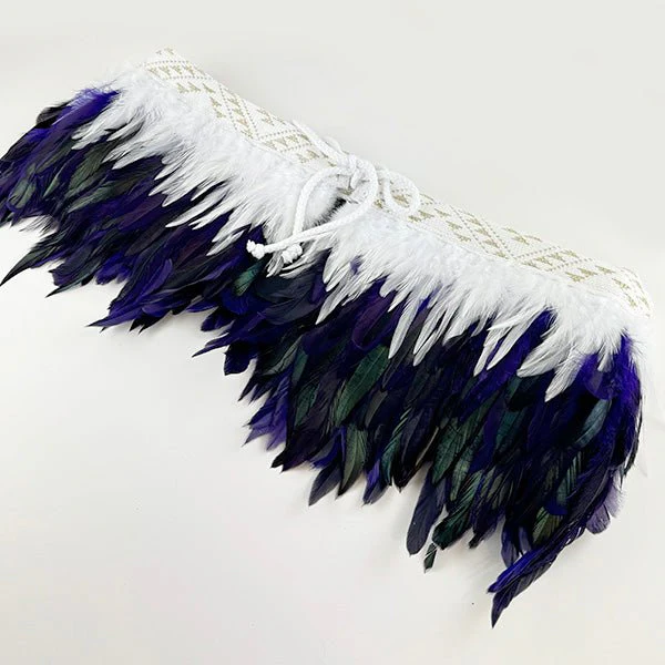 Short Purple and White Maori Korowai with White and Gold Taniko