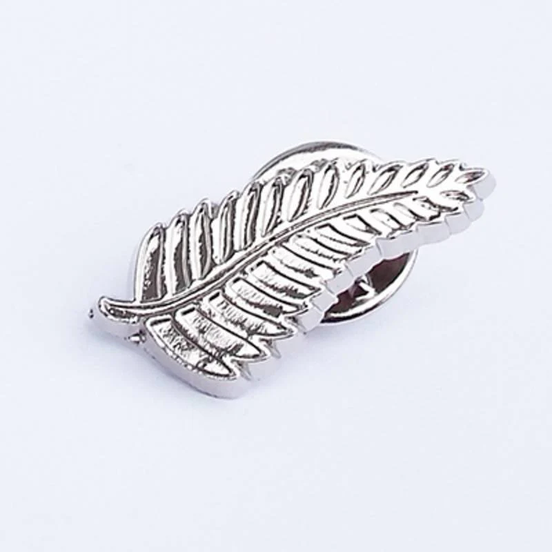 New Zealand Silver Fern Pinback Badge - Image 4