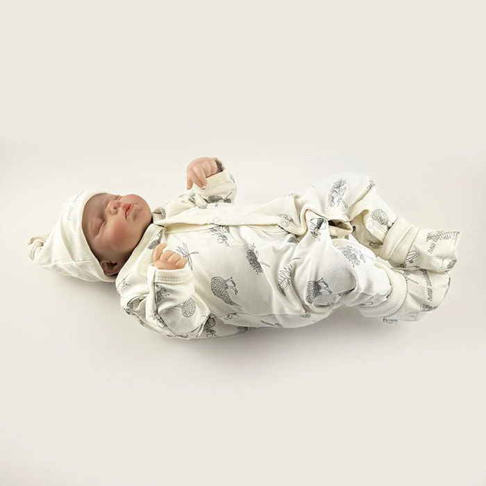 Souvenir Newborn Baby Romper Set Blanket and Kiwi Toy Gift Box - Image 18