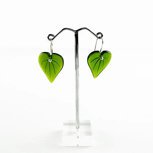 Stone Arrow Eco Green Glass Kawakawa Earrings - Image 4