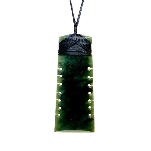 Stunning Genuine NZ Greenstone Toki Necklace with Notching