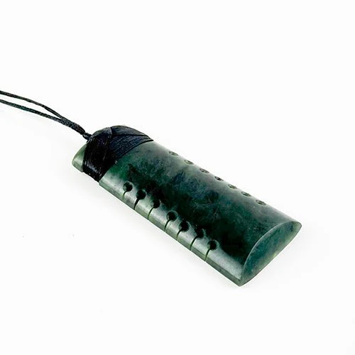 Stunning Genuine NZ Greenstone Toki Necklace with Notching - Image 2
