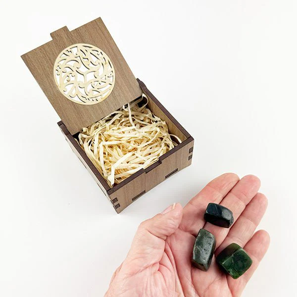 Three Pounamu Greenstone Touch Stones in River Rimu Box - Image 2