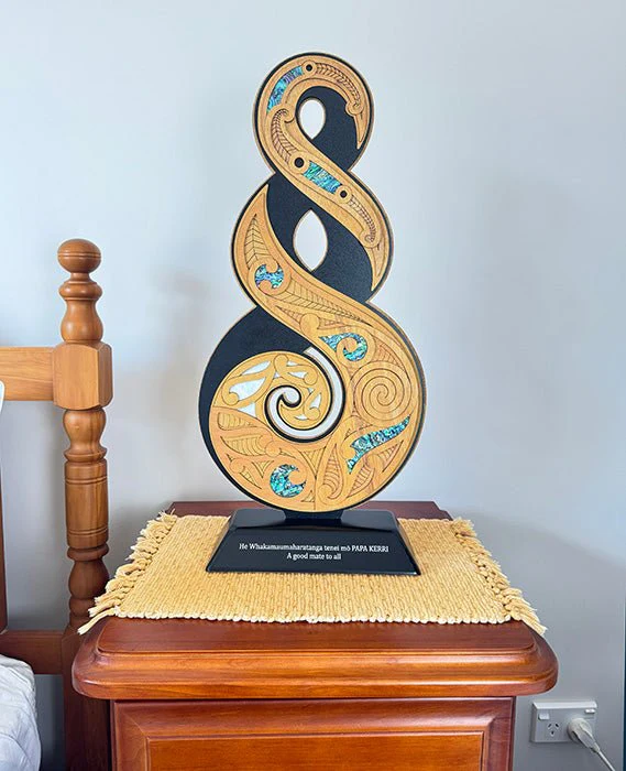 Whopper 60cm Maori Pikorua Twist Trophy - Image 3