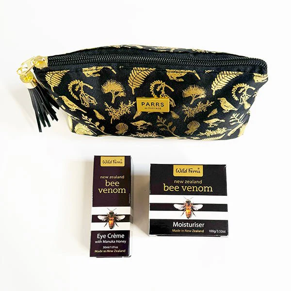 Bee Venom Manuka Honey Eye Creme and Moisturiser Gift Set - Image 3